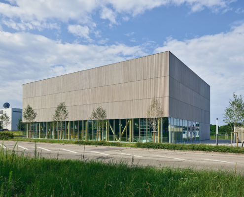 Ende August wurde auf dem Campus der Hochschule Offenbach mit dem Regionalen Innovationszentrum für Energietechnik (RIZ Energie) ein ganz besonderes Gebäude eröffnet.